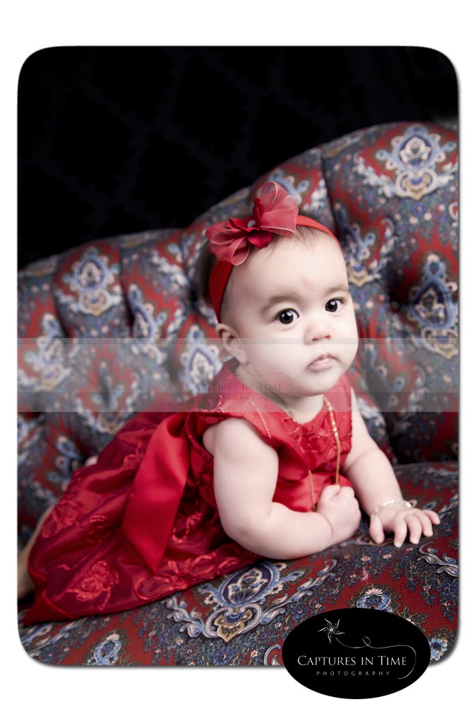 Christmas Cutie | Captures in Time Photography MO