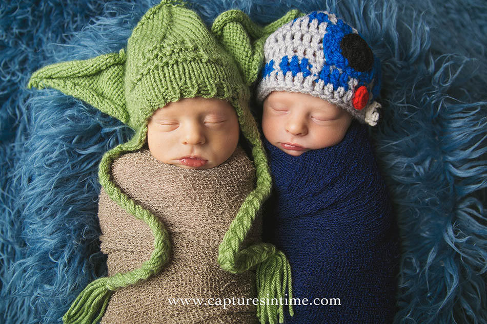 Newborn Yoda and R2D2